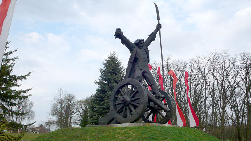 Pomnik w Racławicach