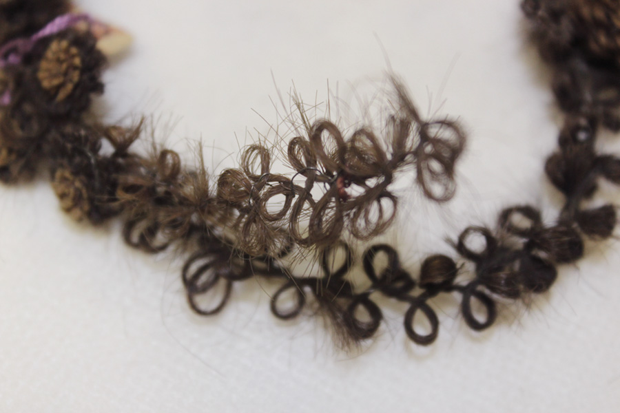 Ozdoby z włosów – fragment wianka