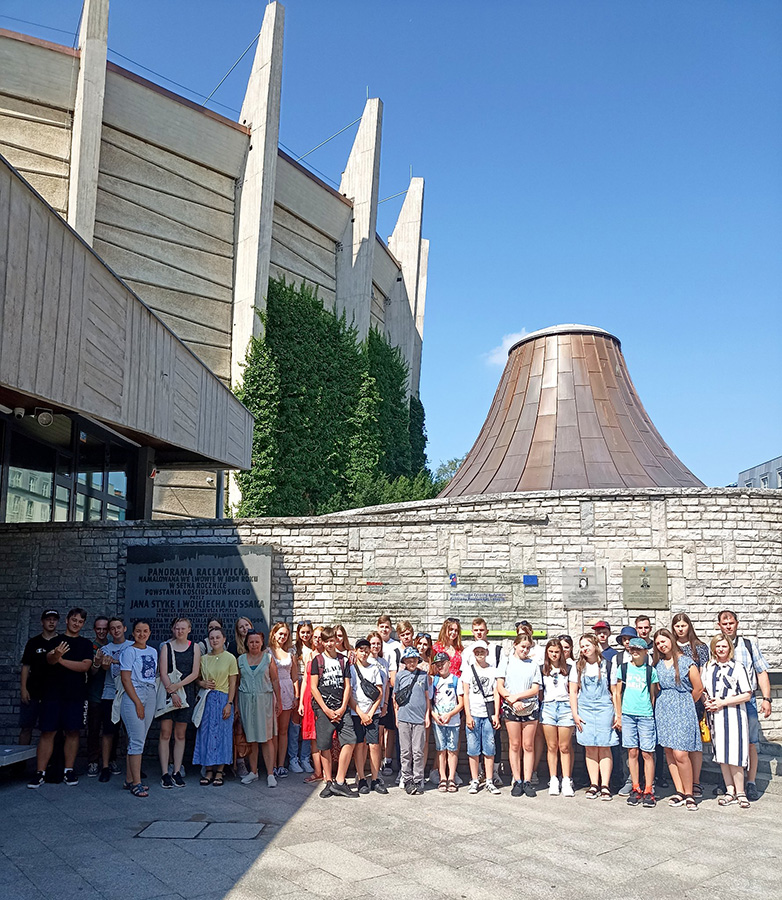 Uczniowie z Litwy i Czech zwiedzają Panoramę