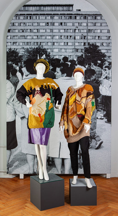 Moda stanu wojennego – prezentowane na wystawie ubiory z początku lat 80. XX w.