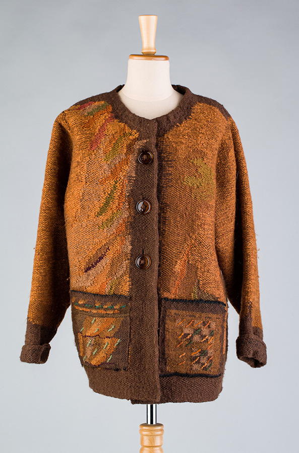 Sweter z kolekcji profesor Ireny Huml-Bacz