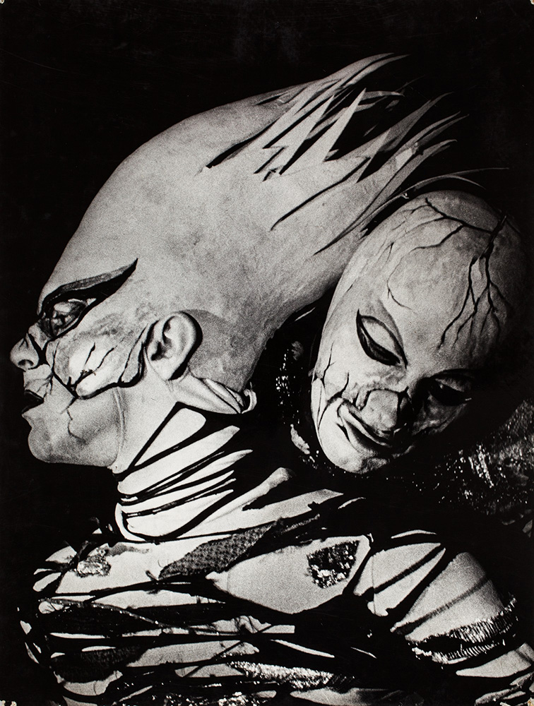 Edward Hartwig „Aktorzy w maskach”, 1965