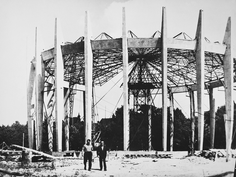 Rotunda Panoramy Racławickiej w trakcie budowy