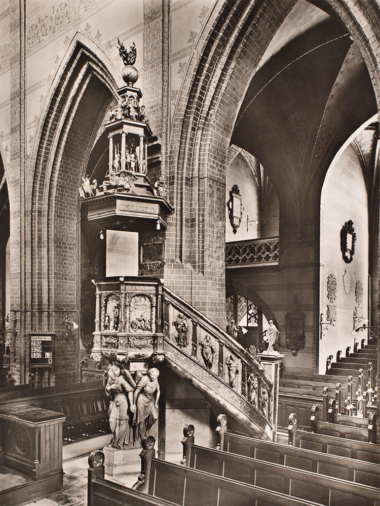 Ambona kościoła św. Marii Magdaleny we Wrocławiu (stan 1940)