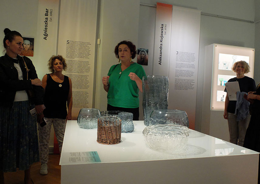 „Szklane życiorysy” – fotorelacja z preview dla Stowarzyszenia Przyjaciół Muzeum