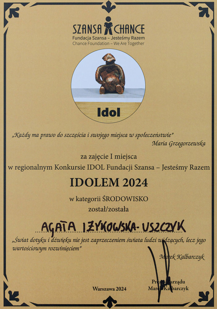 Dyplom nagrody IDOL 2024 dla Agaty Iżykowskiej-Uszczyk w Pawilonie Czterech Kopuł