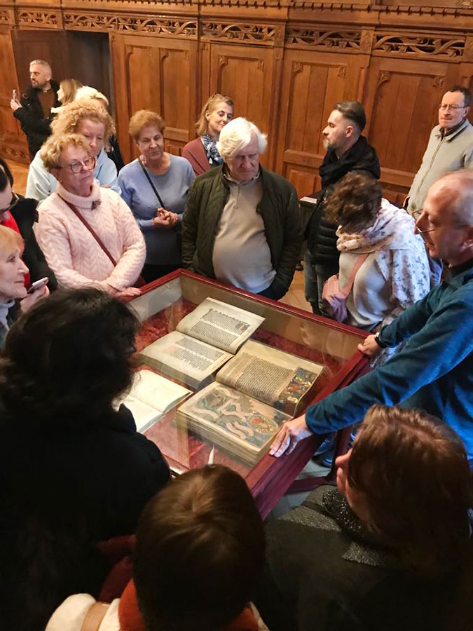 Oprowadzanie dla Stowarzyszenia Przyjaciół Muzeum po Muzeum Archidiecezjalnym we Wrocławiu