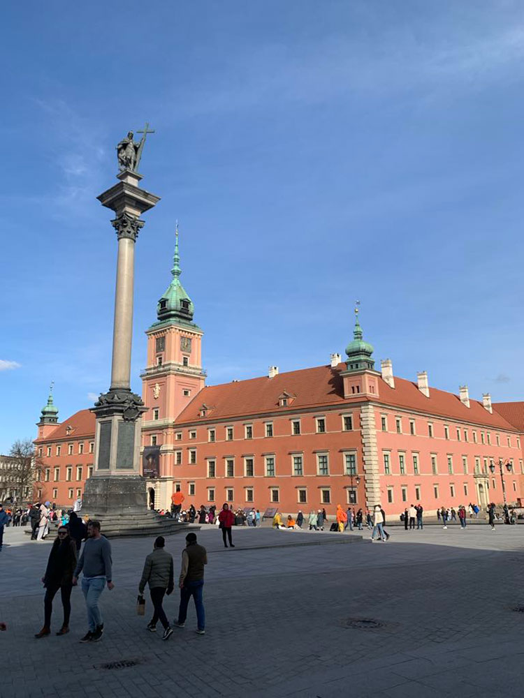 Wyjazd Stowarzyszenia Przyjaciół Muzeum – zwiedzanie wystawy w Zamku Królewskim w Warszawie