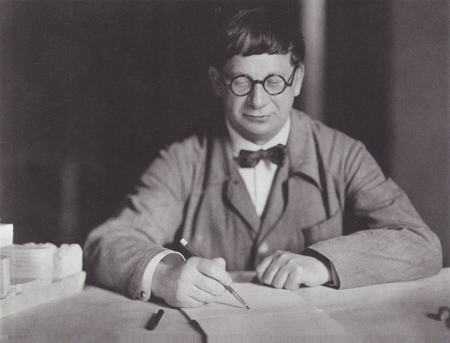 Hans Poelzig, 1927