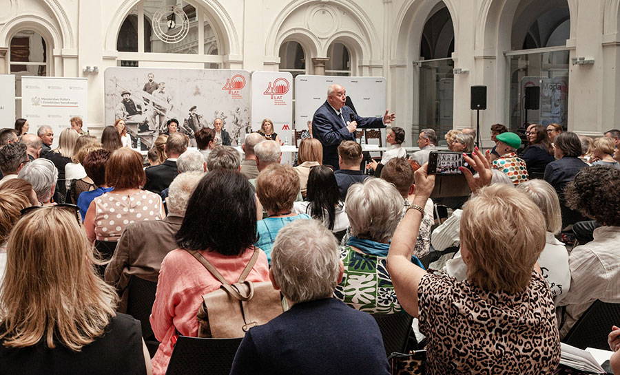 Spotkanie z członkami rodzin malarzy Panoramy Racławickiej