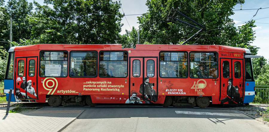 Tramwaj jubileuszowy na 40-lecie Panoramy Racławickiej we Wrocławiu