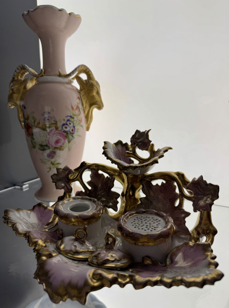 Porcelana z Wałbrzycha na wystawie „Dolny Śląsk pnie się w górę”