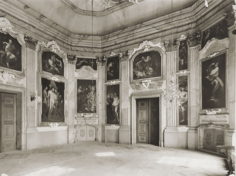 Sala balowa w pałacu w Brzezince, stan przed 1945 r.