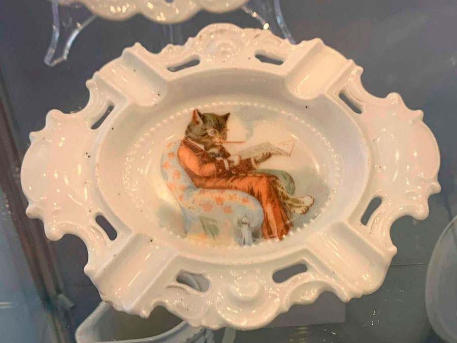 Fotorelacja z wycieczki do Wałbrzycha dla Stowarzyszenia Przyjaciół Muzeum – wnętrze Muzeum Porcelany