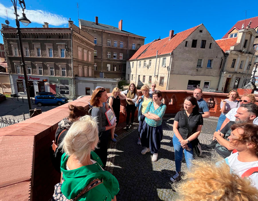 Fotorelacja z wycieczki do Wałbrzycha dla Stowarzyszenia Przyjaciół Muzeum – zwiedzanie kościoła