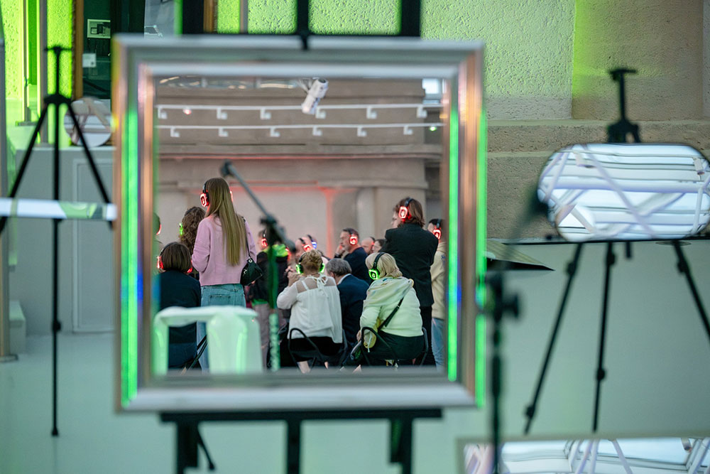 Strategie przetrwania. Silent disco II – przedstawienie Teatru Czterech