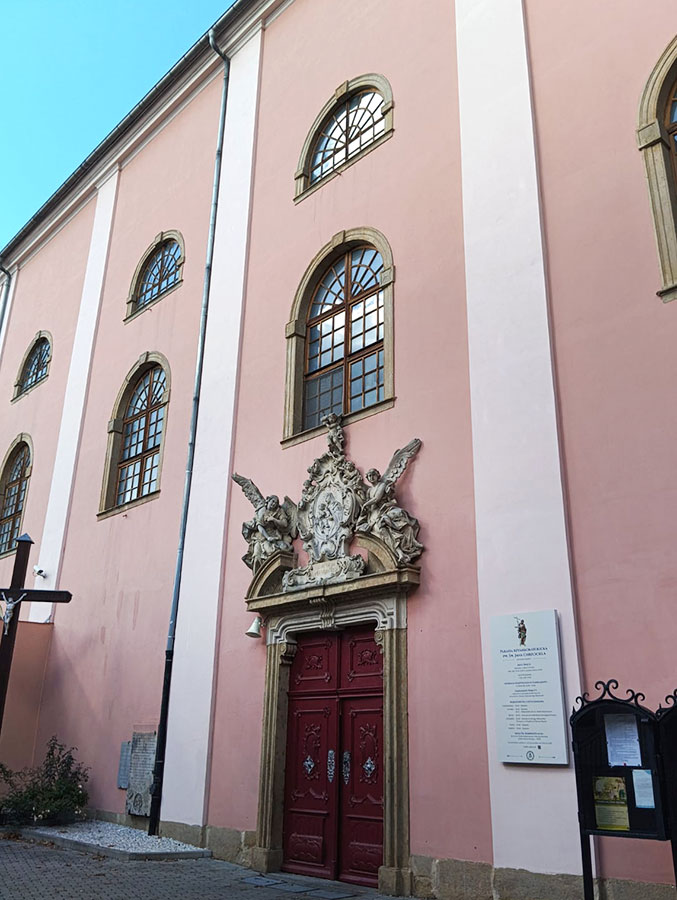 Wycieczka Stowarzyszenia Przyjaciół Muzeum – zwiedzanie Cieplic