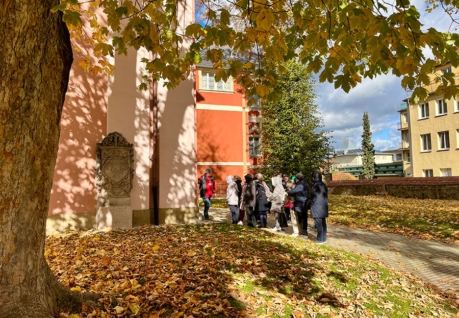 Wycieczka Stowarzyszenia Przyjaciół Muzeum – zwiedzanie Cieplic