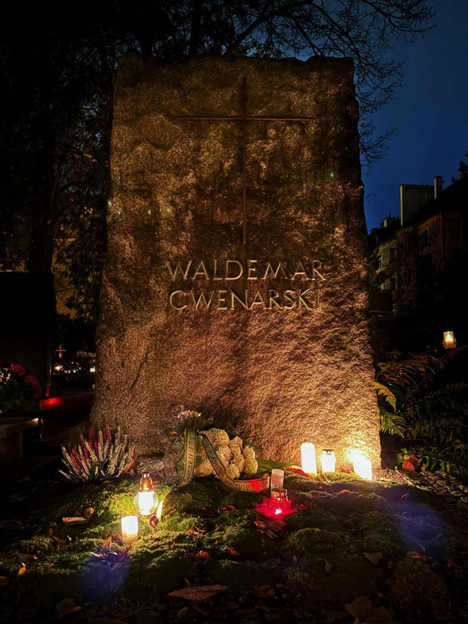 Grób Waldemara Cwenarskiego na cmentarzu przy ul. Bujwida we Wrocławiu