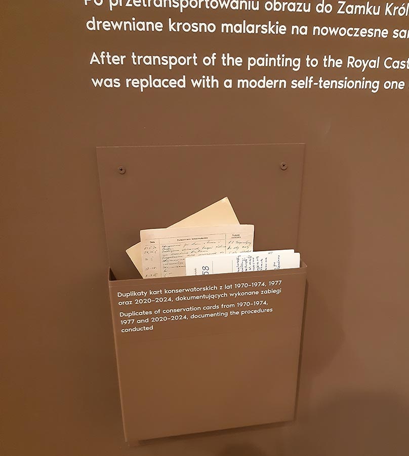 Stowarzyszenie Przyjaciół Muzeum na wycieczce w Krakowie – zwiedzanie Sukiennic – wystawa o konserwacji obrazu Józefa Chełmońskiego „Czwórka”