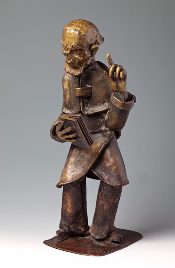 Jaroslav Vonka, figura mężczyzny z uniesioną dłonią, z kraty poczty przy ul. Z. Krasińskiego we Wrocławiu, Muzeum Miedzi w Legnicy; fot. A. Podstawka