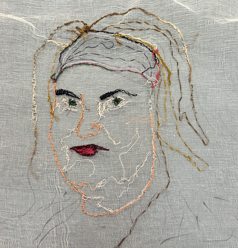 Portret wykonany w trakcie warsztatów hafciarskich „O_KRĄG we Wrocławiu”
