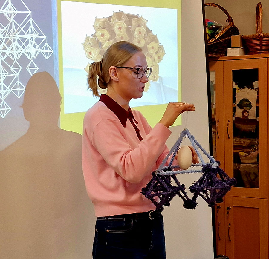 Przedświąteczne warsztaty w Etno – ozdoby z wiórów