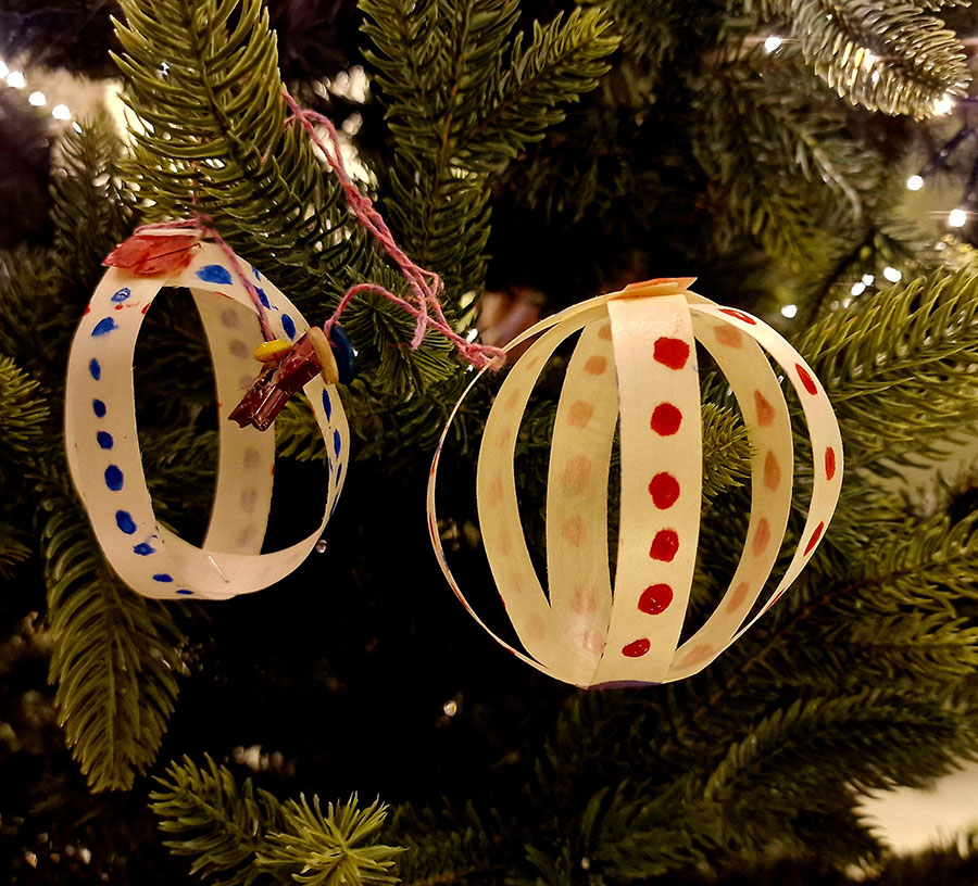 Przedświąteczne warsztaty w Etno – ozdoby z wiórów