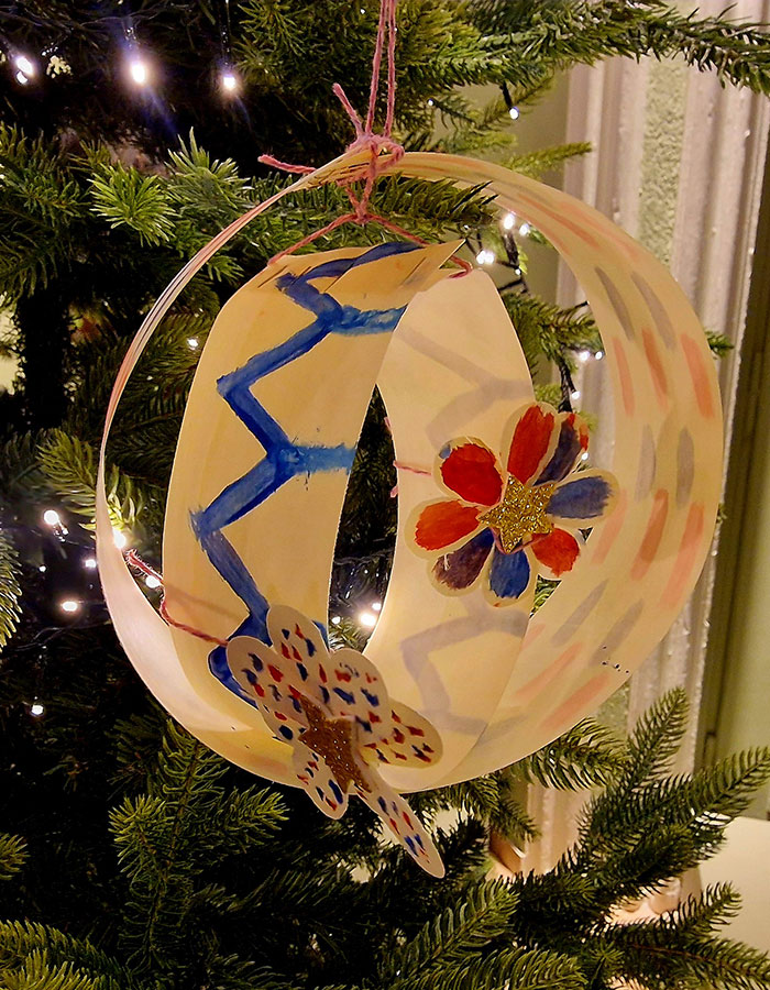 Przedświąteczne warsztaty w Etno – ozdoby z wiórów