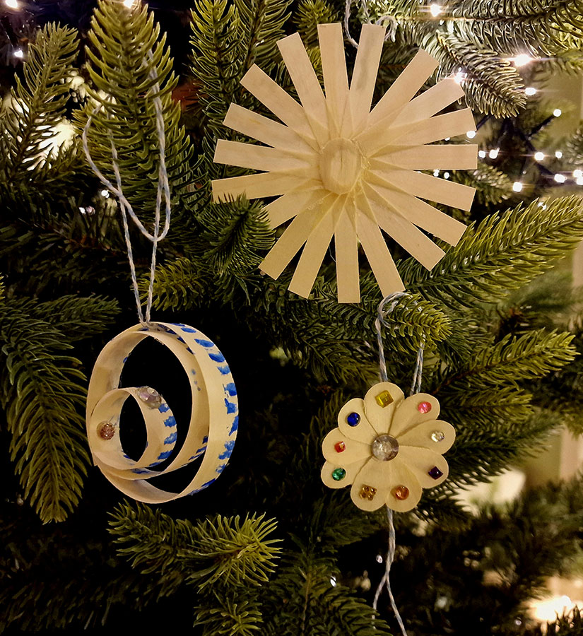 Przedświąteczne warsztaty w Etno – ozdoby z wiórów