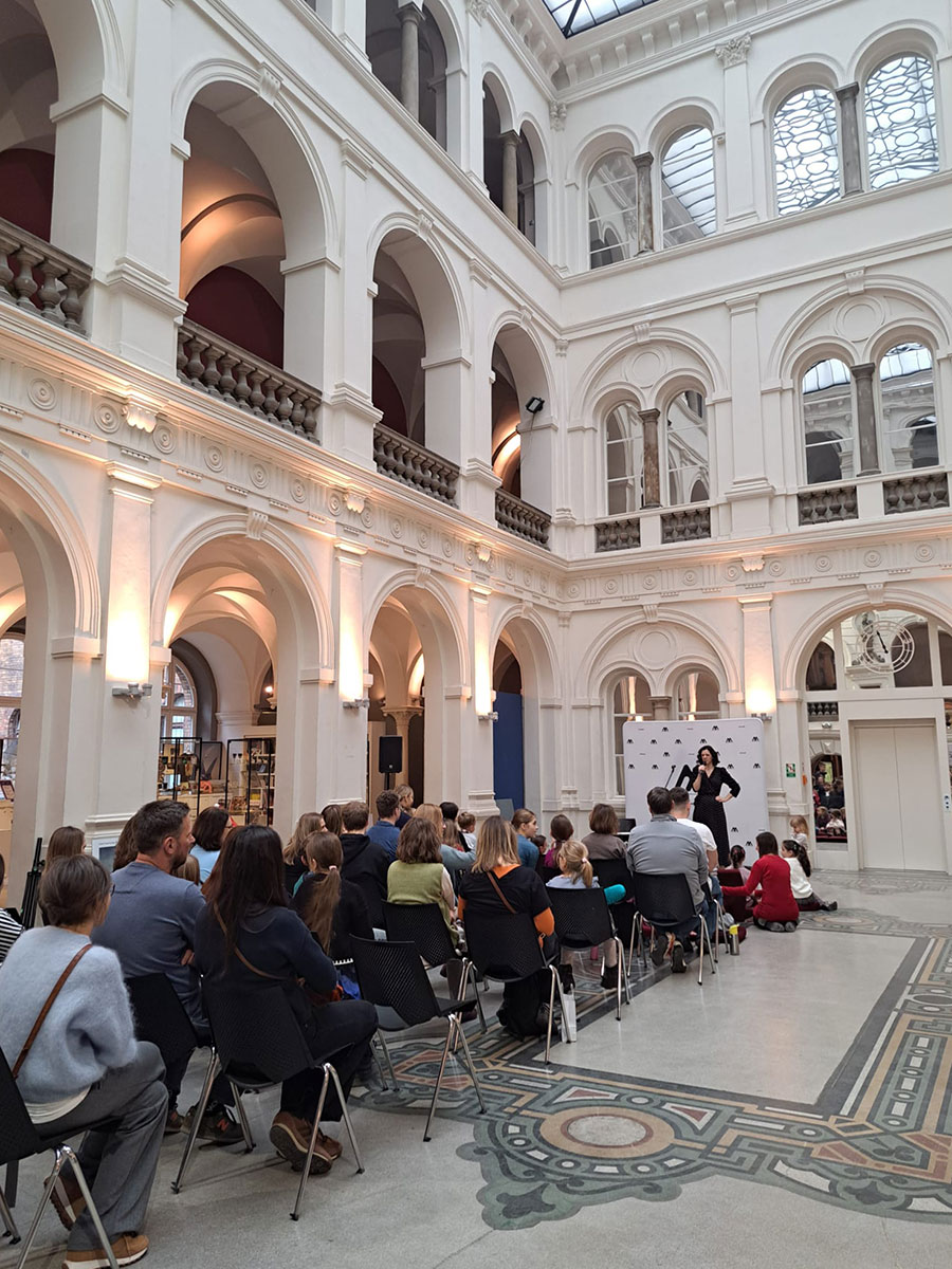 Spotkanie autorskie promujące książkę „Poczet malarzy i malarek polskich”