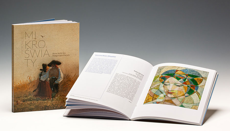 Katalog do wystawy „Mikroświaty”
