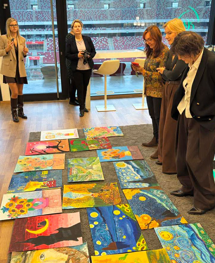 Obrady jury konkursu „Spotkania ze sztuką”