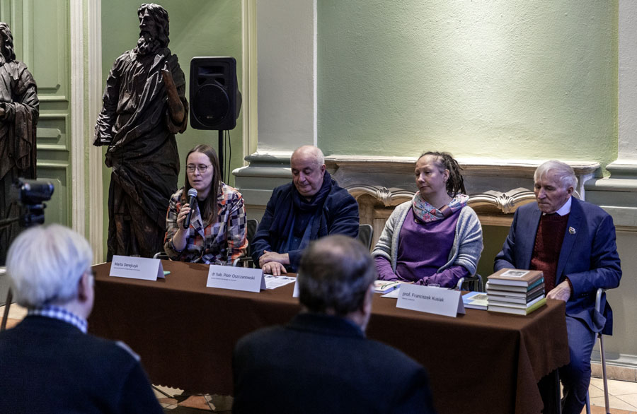 „Kazanie do ptaków” – fotorelacja z konferencji prasowej i wernisażu