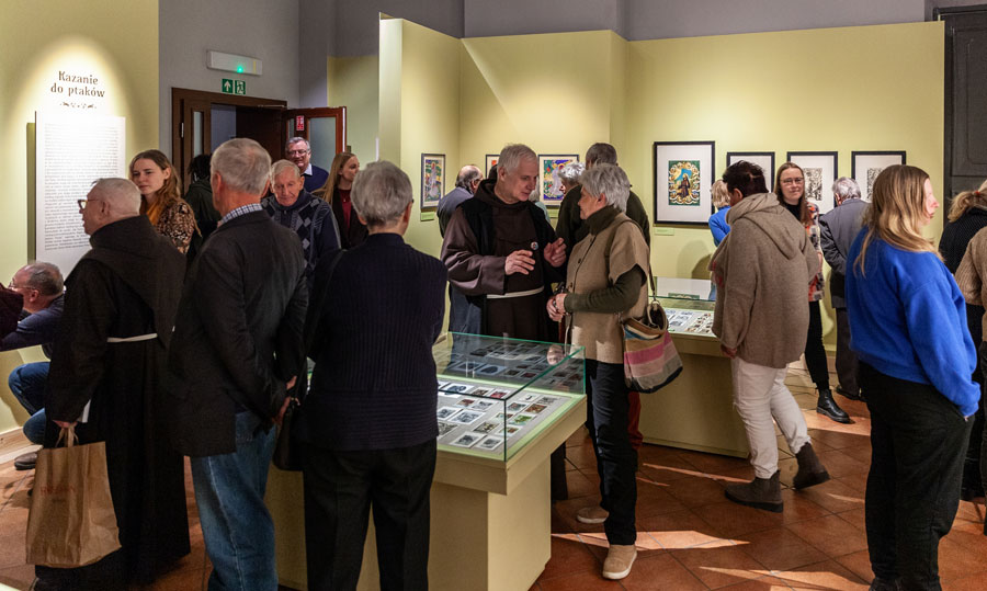 „Kazanie do ptaków” – fotorelacja z konferencji prasowej i wernisażu
