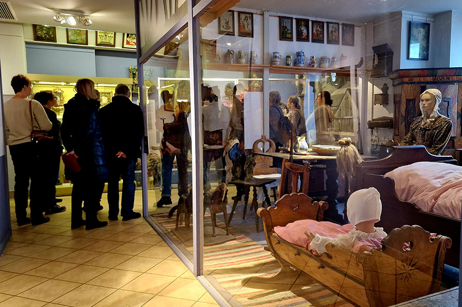 Sobotnie oprowadzanie po wystawie stałej w Muzeum Etnograficznym