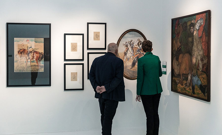 Spotkanie na wystawie Cwenarskiego w Pawilonie