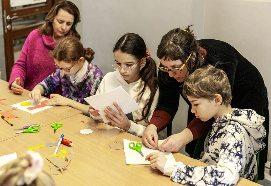 Ferie 2026 w Muzeum Etnograficznym, warsztaty „Aplikacja z królikiem”