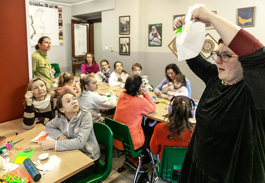 Ferie 2026 w Muzeum Etnograficznym, warsztaty „Aplikacja z królikiem”
