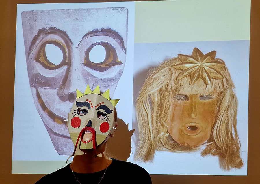 Warsztaty tworzenia ludowych masek karnawałowych w Muzeum Etnograficznym