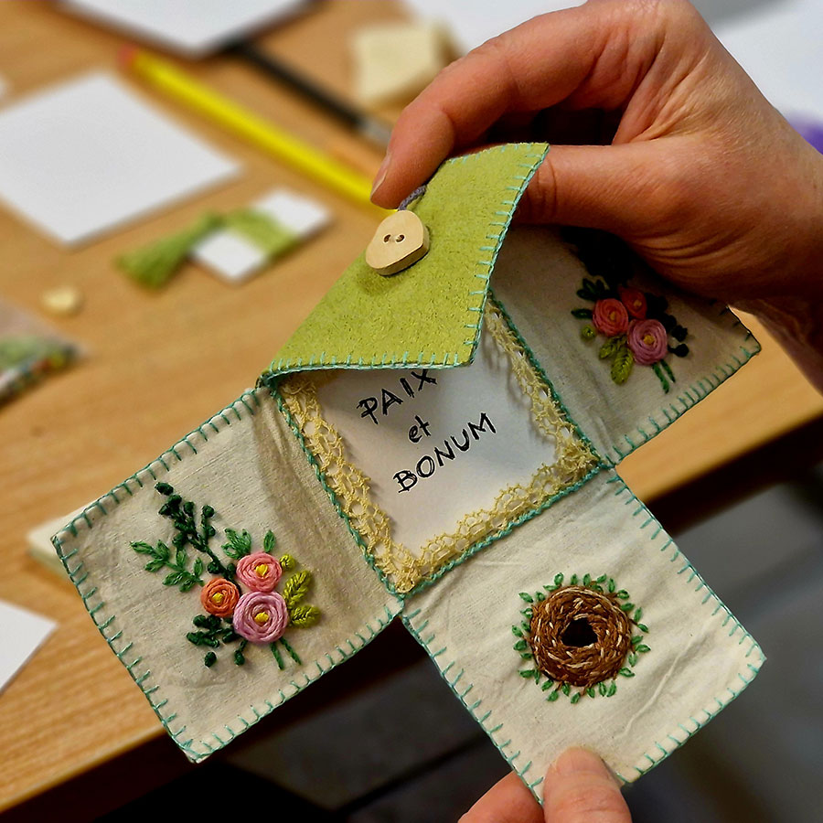 W ogródku św. Franciszka – warsztaty hafciarskie