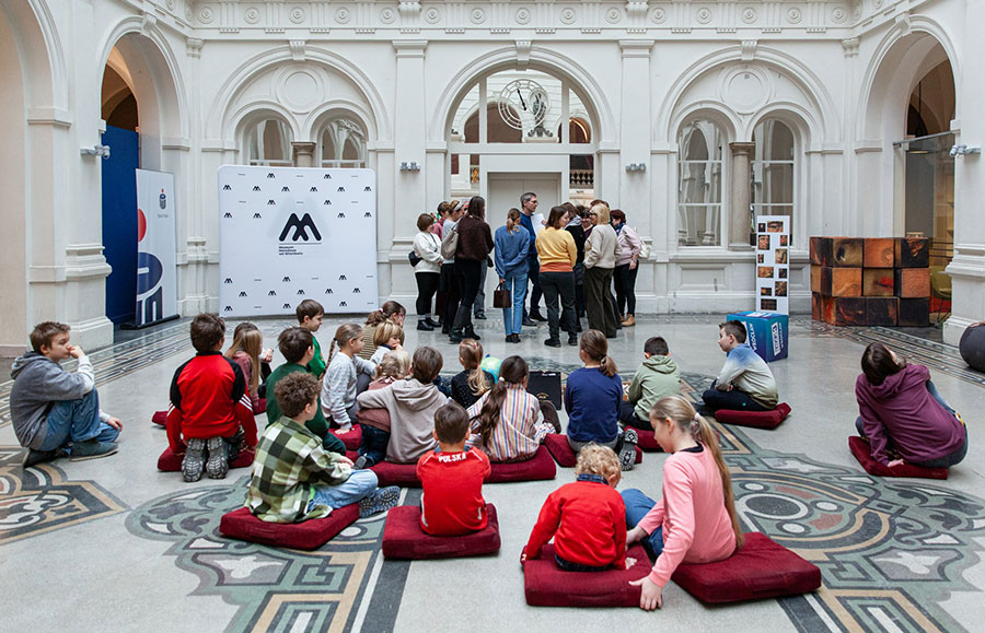 Ferie 2026 w Muzeum Narodowym, warsztaty „Cztery pory roku na obrazach jak tabliczka czekolady”