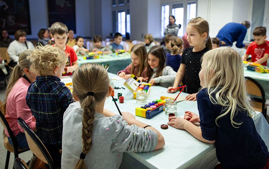 Ferie 2026 w Muzeum Narodowym, warsztaty „Cztery pory roku na obrazach jak tabliczka czekolady”