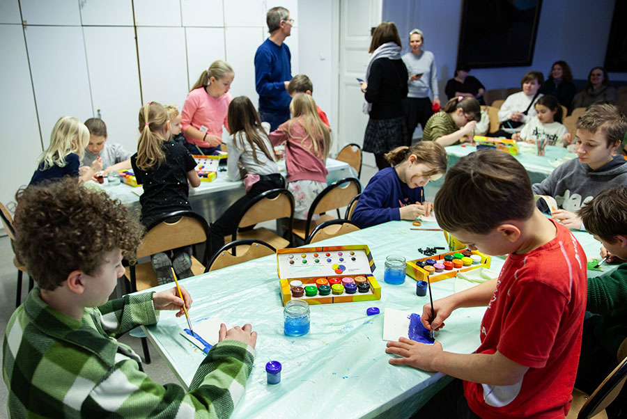 Ferie 2026 w Muzeum Narodowym, warsztaty „Cztery pory roku na obrazach jak tabliczka czekolady”