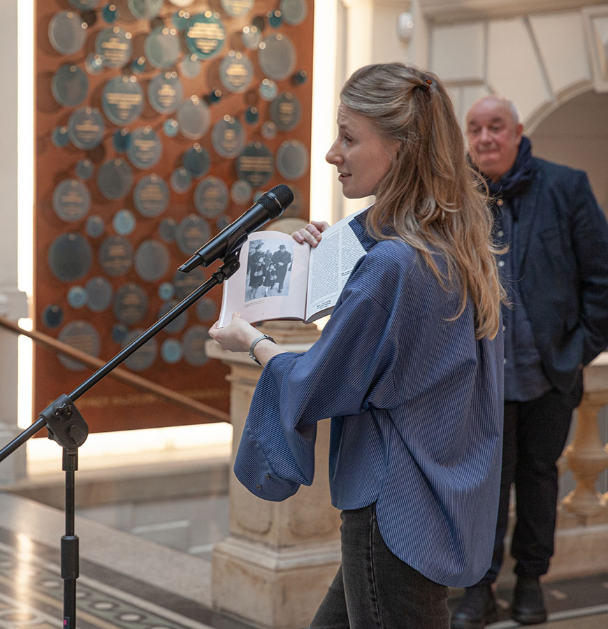 Przekazanie portretu Bożeny Steinborn autorstwa Witkacego do Muzeum Narodowego we Wrocławiu