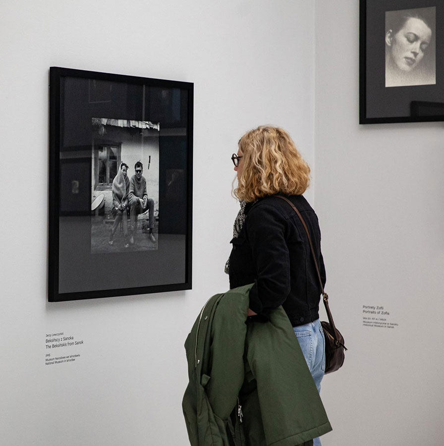 Nagrodzona wystawa „Fenomenalny. Zdzisław Beksiński”