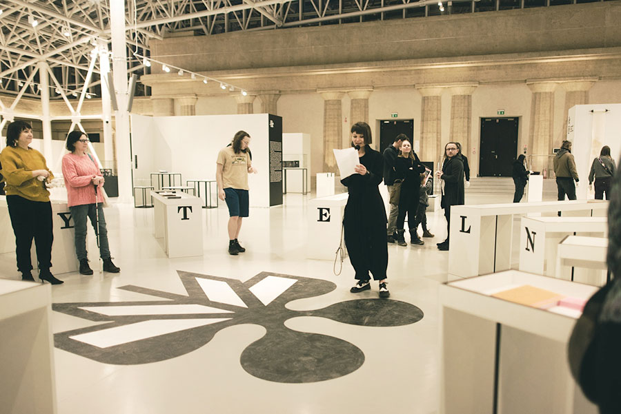 Maraton czytelniczy z Teatrem Czterech na zakończenie Ogólnopolskiego Przeglądu Sztuki Książki w Pawilonie Czterech Kopuł