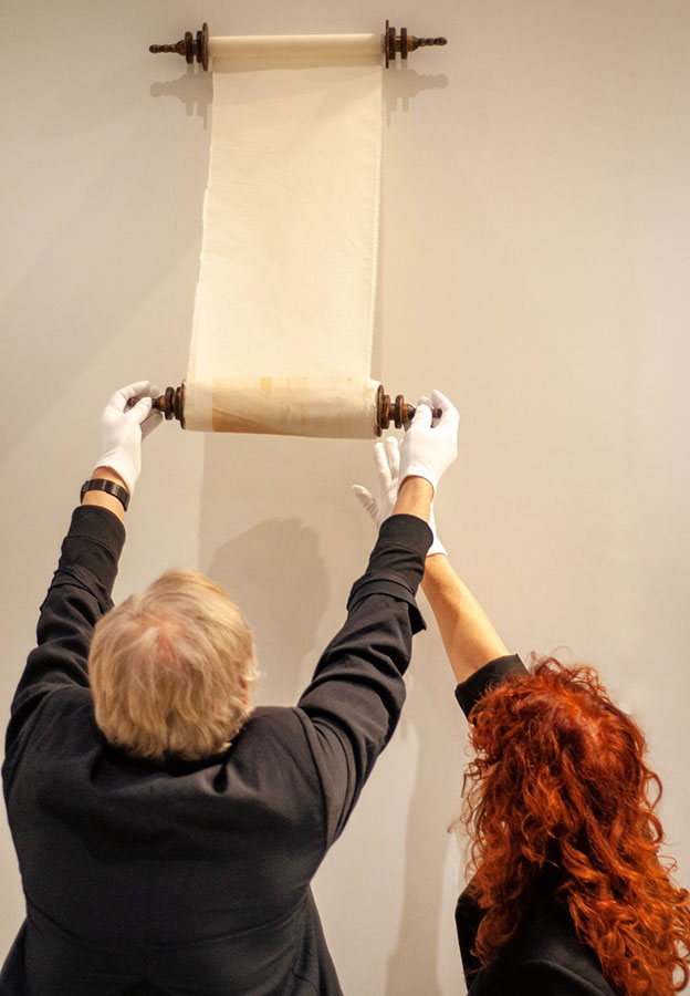 Maraton czytelniczy z Teatrem Czterech na zakończenie Ogólnopolskiego Przeglądu Sztuki Książki w Pawilonie Czterech Kopuł