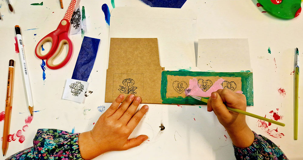 Malowana etnoskrzyneczka marzeń