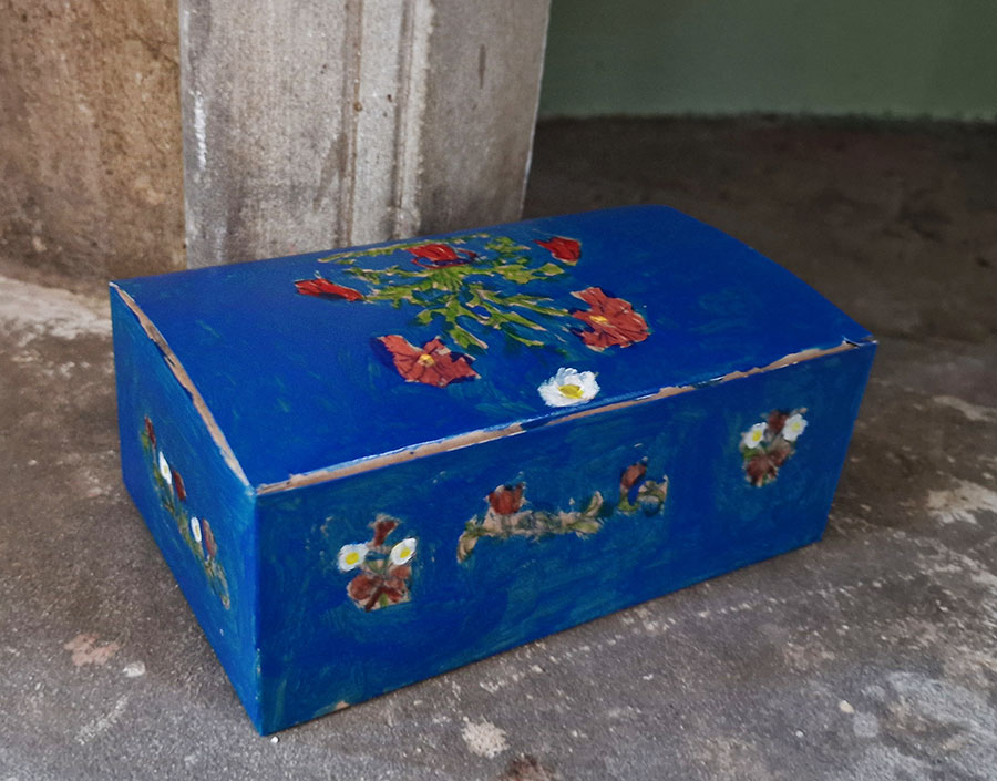 Malowana etnoskrzyneczka marzeń